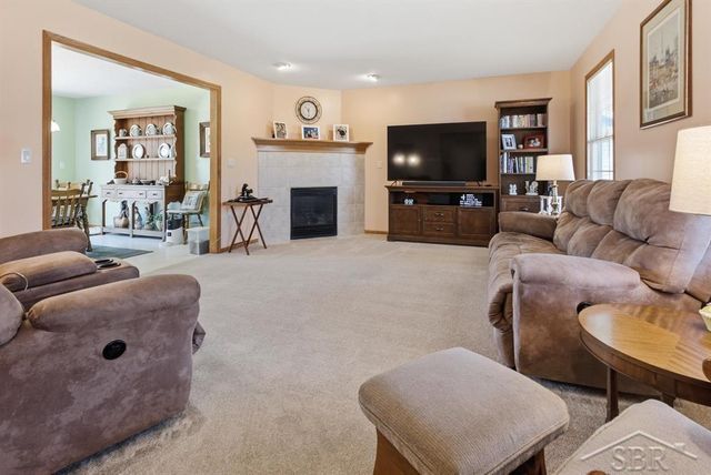 10175 Dove Drive, Tittabawassee Twp, MI 48623