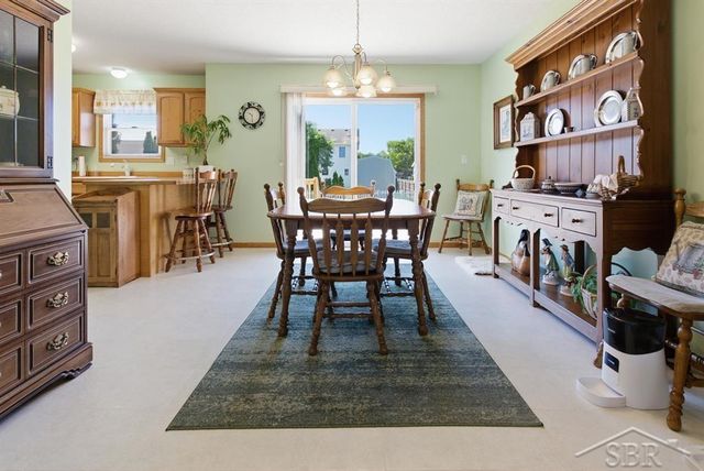 10175 Dove Drive, Tittabawassee Twp, MI 48623