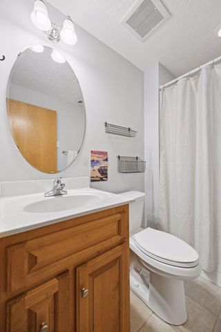 9665 Brighton Lane, Eden Prairie, MN 55347