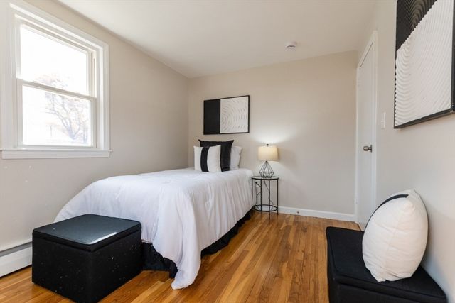 49 Duren Ave, Woburn, MA 01801