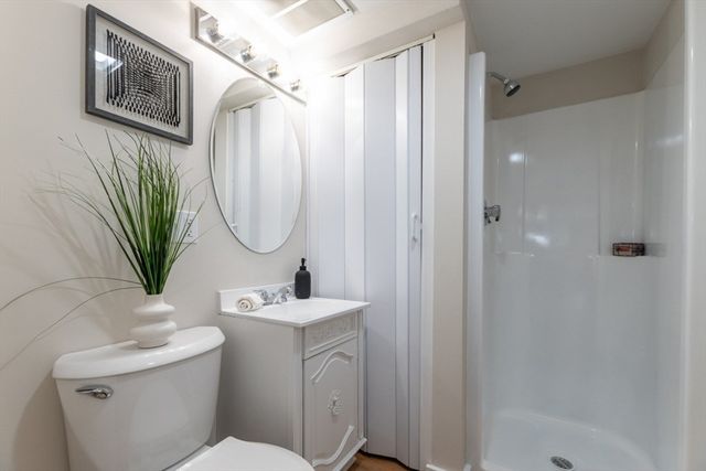 49 Duren Ave, Woburn, MA 01801