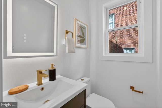 1507 UNDERWOOD ST NW, Washington, DC 20012