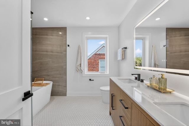 1507 UNDERWOOD ST NW, Washington, DC 20012