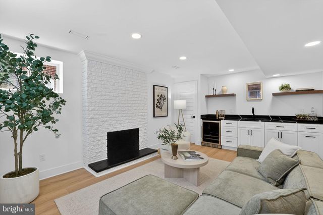 1507 UNDERWOOD ST NW, Washington, DC 20012