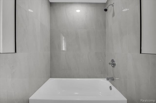 16891 Sorrento Street, Detroit, MI 48235