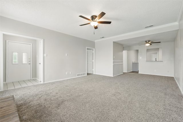 703 Inglewood Trail, Desoto, TX 75115