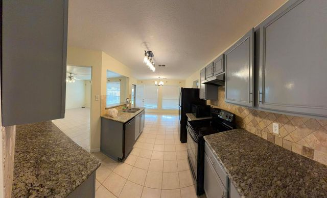 18403 Willow Moss Drive, Katy, TX 77449