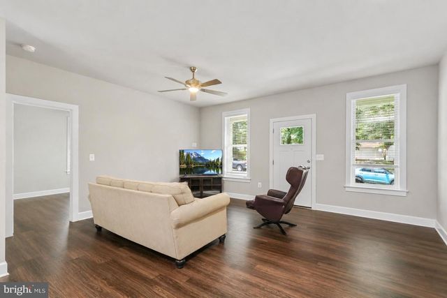 1210 AMHERST AVE, Fredericksburg, VA 22405
