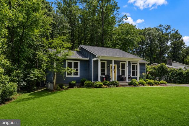 1210 AMHERST AVE, Fredericksburg, VA 22405