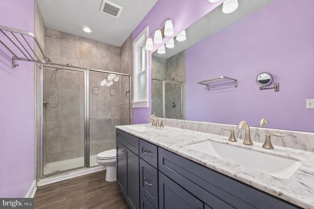 1210 AMHERST AVE, Fredericksburg, VA 22405