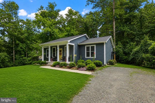 1210 AMHERST AVE, Fredericksburg, VA 22405