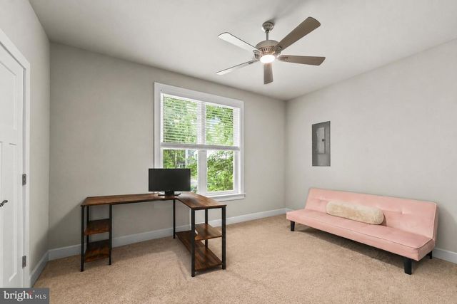 1210 AMHERST AVE, Fredericksburg, VA 22405