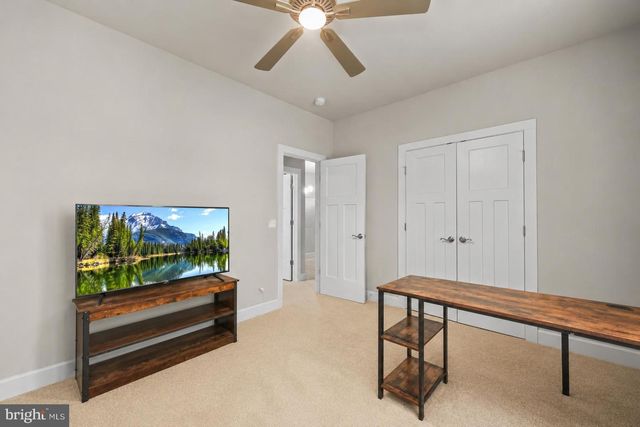1210 AMHERST AVE, Fredericksburg, VA 22405
