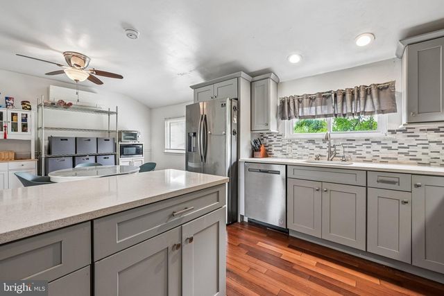 117 GREAT OAK RD, Voorhees, NJ 08043
