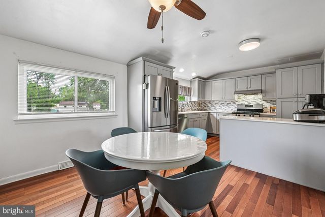 117 GREAT OAK RD, Voorhees, NJ 08043