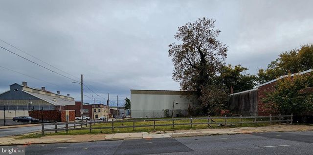 820 N CHURCH ST, Wilmington, DE 19801