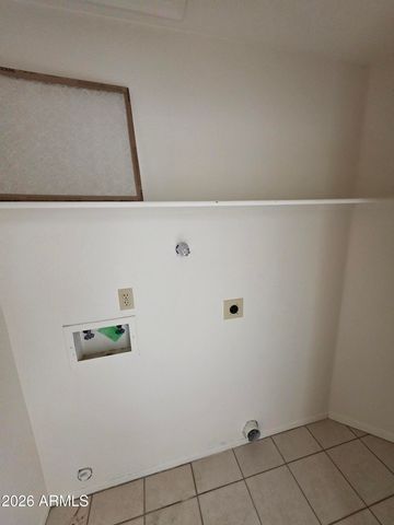 8229 W Yucca Street, Peoria, AZ 85345