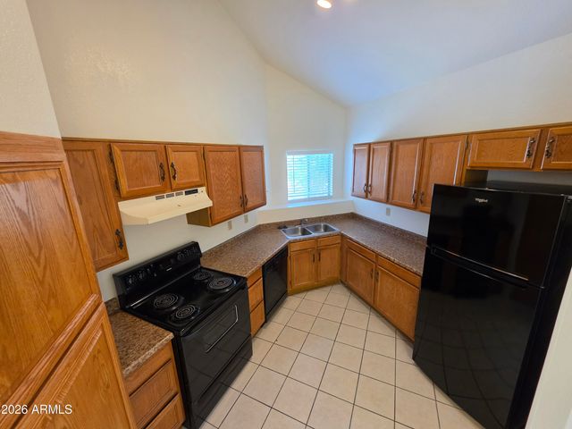 8229 W Yucca Street, Peoria, AZ 85345