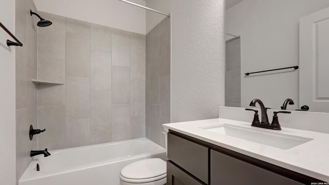 2510 Barkey Springs, San Antonio, TX 78245