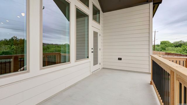 2510 Barkey Springs, San Antonio, TX 78245