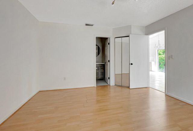 10323 W Boca Bnd W W K1, Boca Raton, FL 33428