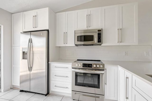 10323 W Boca Bnd W W K1, Boca Raton, FL 33428