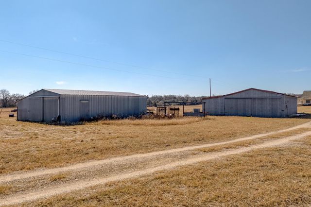 1949 Fm 619, Elgin, TX 78621