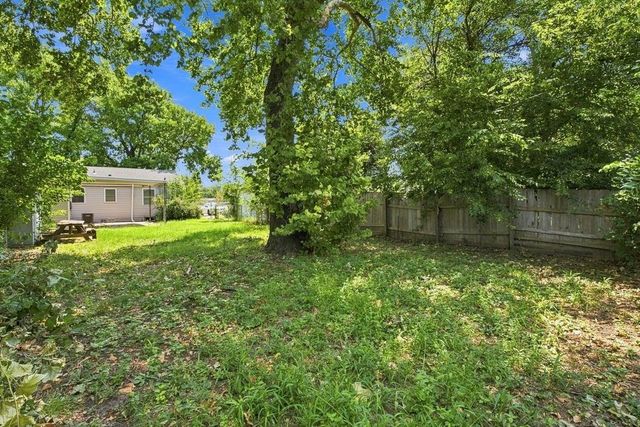 253 N Nelson Ave., Haysville, KS 67060