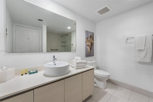 2602 E Hallandale Beach Blvd R1207, Hallandale Beach, FL 33009