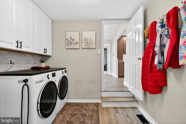 211 SUNNY JIM DR, Medford, NJ 08055