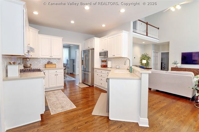 205 Georgetown Place, Charleston, WV 25314