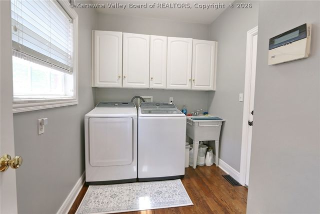 205 Georgetown Place, Charleston, WV 25314
