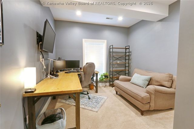205 Georgetown Place, Charleston, WV 25314