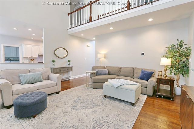 205 Georgetown Place, Charleston, WV 25314