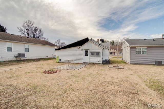 403 Lincoln Avenue, Jerseyville, IL 62052