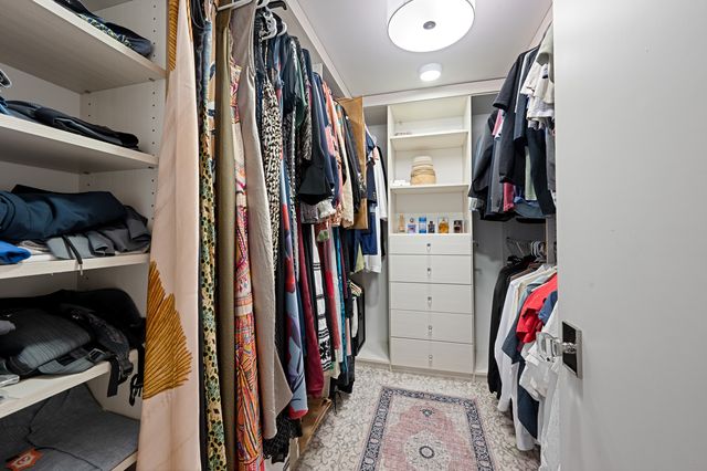 180 E Pearson Street 7203, Chicago, IL 60611