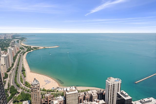 180 E Pearson Street 7203, Chicago, IL 60611