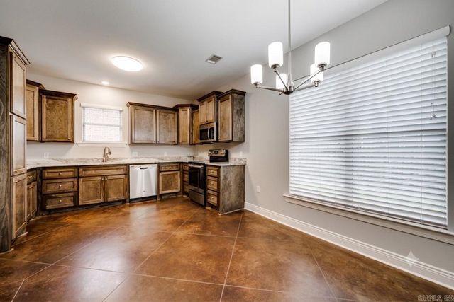 1525 Cherry Bark Drive, Conway, AR 72034