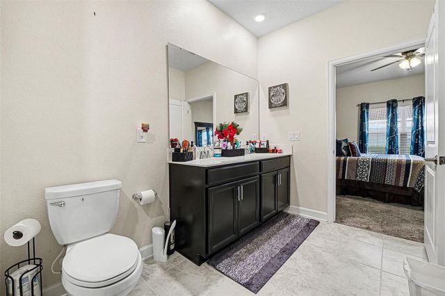 1183 TRAPPERS TRAIL LOOP, Davenport, FL 33896