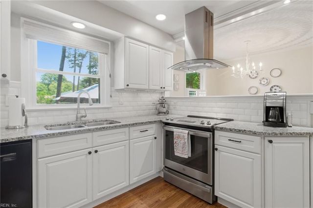 421 Bartell DR, Chesapeake, VA 23322