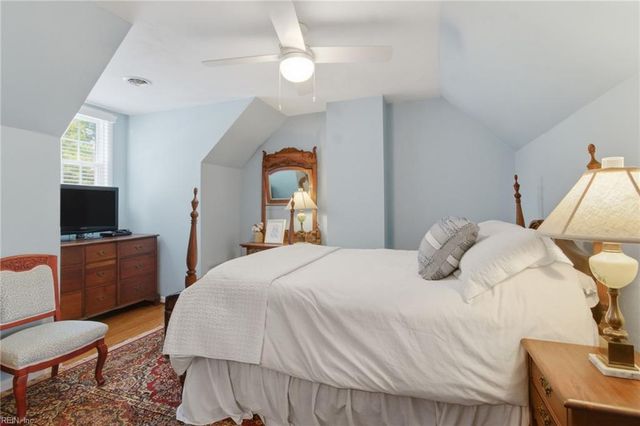 421 Bartell DR, Chesapeake, VA 23322