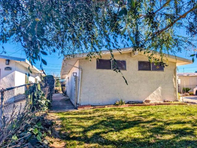 1210 Tejon, Colton, CA 92324