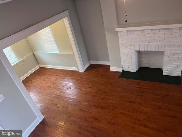 2625 E BIDDLE ST, Baltimore, MD 21213