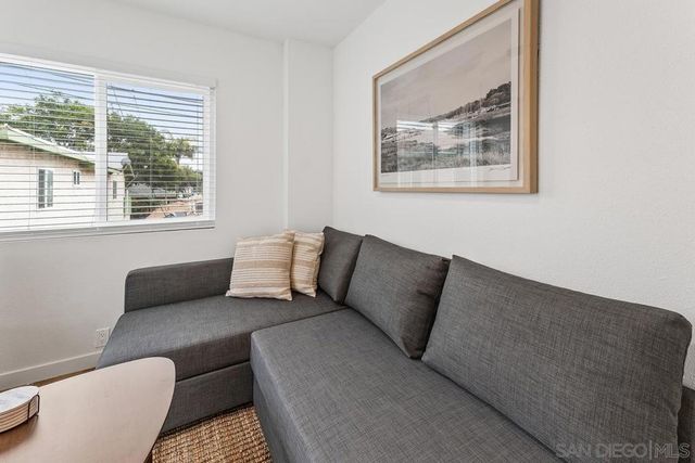 813 15 Isthmus Court, San Diego, CA 92109