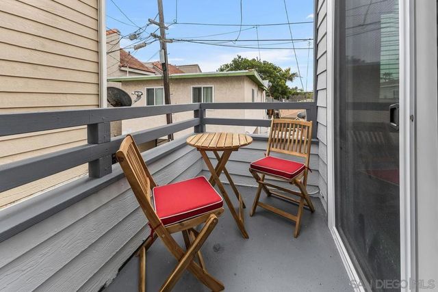 813 15 Isthmus Court, San Diego, CA 92109