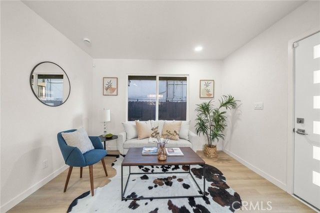 408 Orange, Long Beach, CA 90802