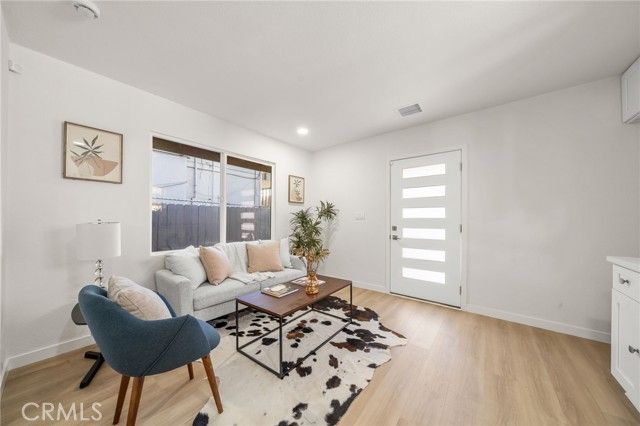 408 Orange, Long Beach, CA 90802