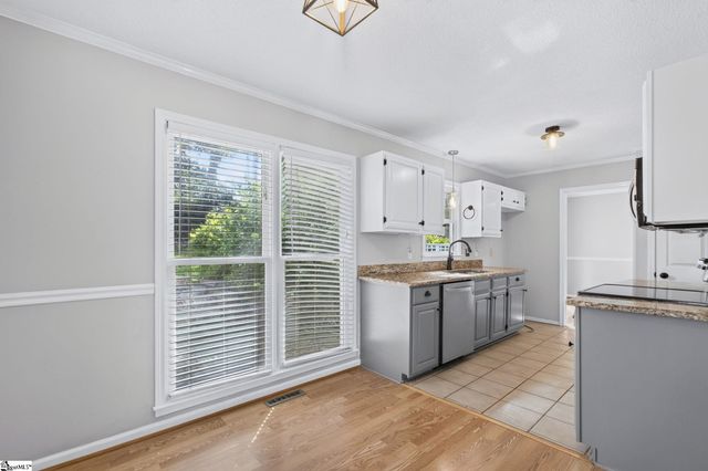 1911 Sitton Hill Road, Easley, SC 29642