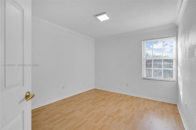 1413 SW 158th Ave, Pembroke Pines, FL 33027