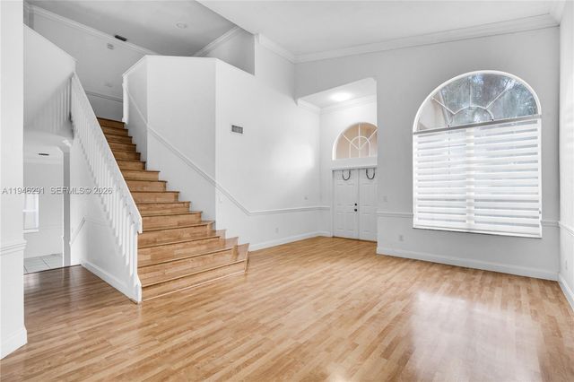 1413 SW 158th Ave, Pembroke Pines, FL 33027